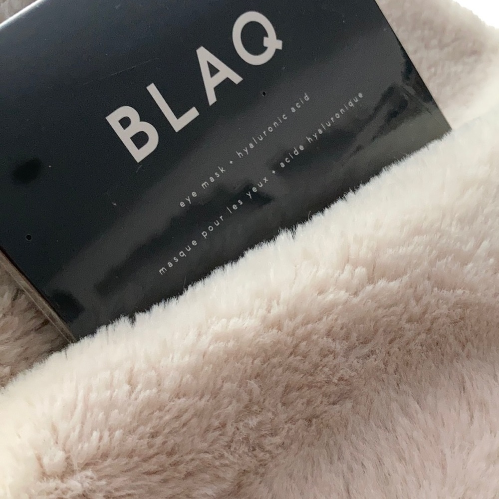 New never opened BLAQ eye masks (5 sets in box)
